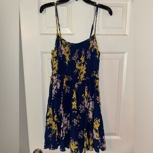 Blue floral sundress 🌸